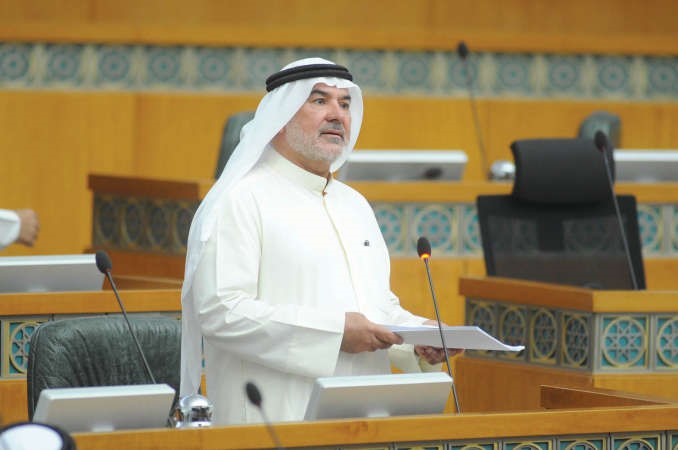 صالح عاشور
