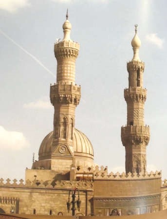 معرض المساجد القديمة في الإسلام في «الفنون التشكيلية» 21 الجاري