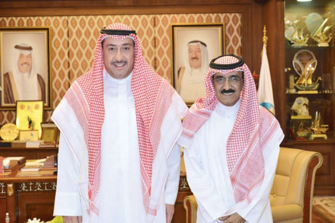 الشيخ فيصل الحمود مستقبلا المستشار سالم الخضير﻿