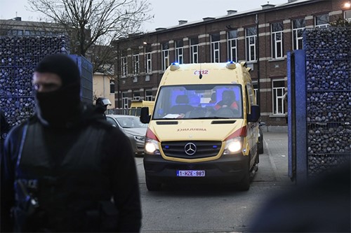 بالفيديو.. الشرطة البلجيكية تعتقل صلاح عبد السلام المشتبه به في هجمات باريس