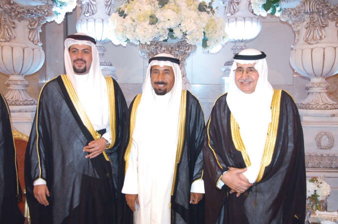 الشيخ علي الجابر مباركا
