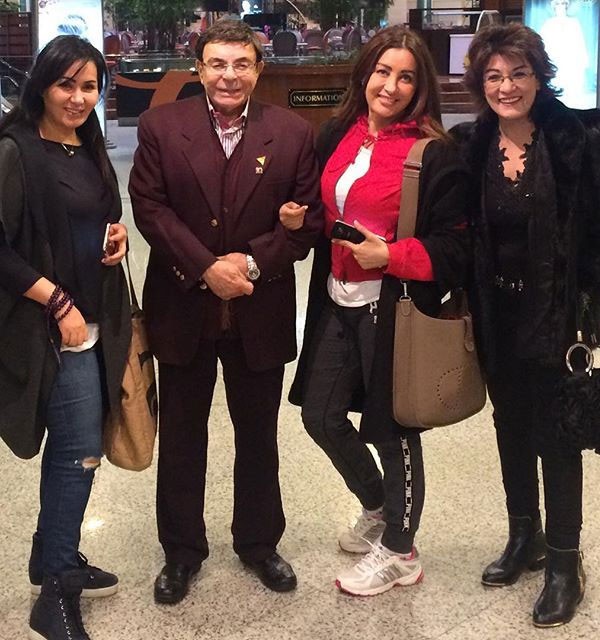 بالصور.. سماح أنور تلتقي حبيبها السابق على الغداء