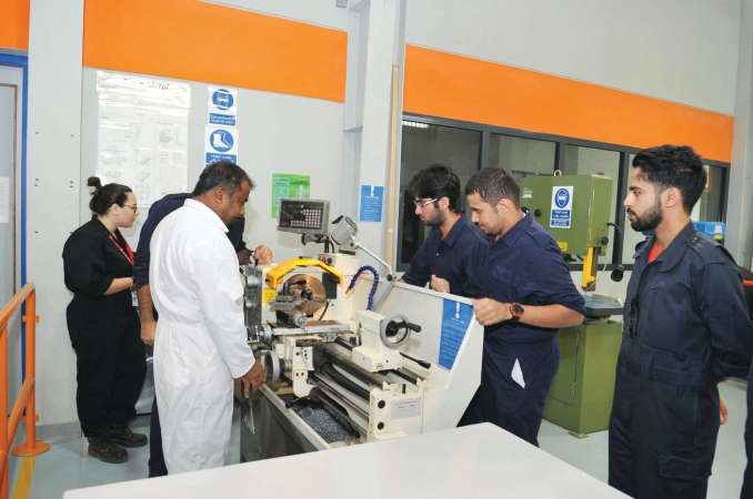 التدريب على صيانة الطائرات ﻿