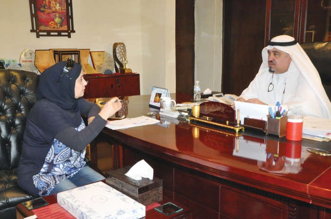 ماجد الصالح متحدثا الى الزميلة بشرى شعبان	 احمد علي﻿