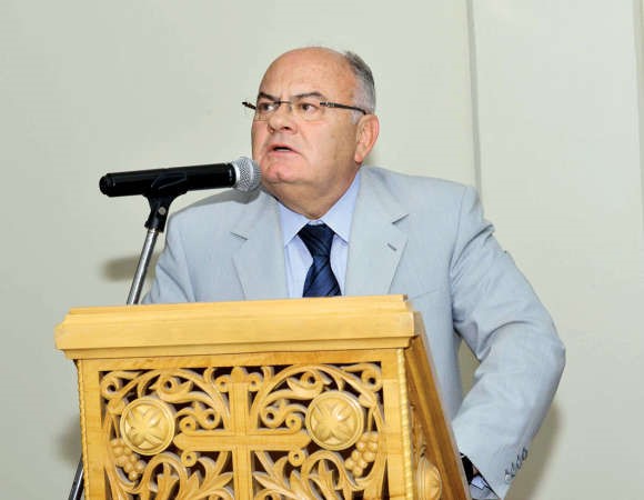 السفير اللبناني دخضر حلوة يلقي كلمته﻿