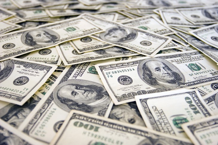 إلزام شركات الصرافة بسعر يومي موحد للدولار