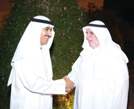 الشيخ ثامر الجابر مستقبلا د عبدالله الغنيم ﻿