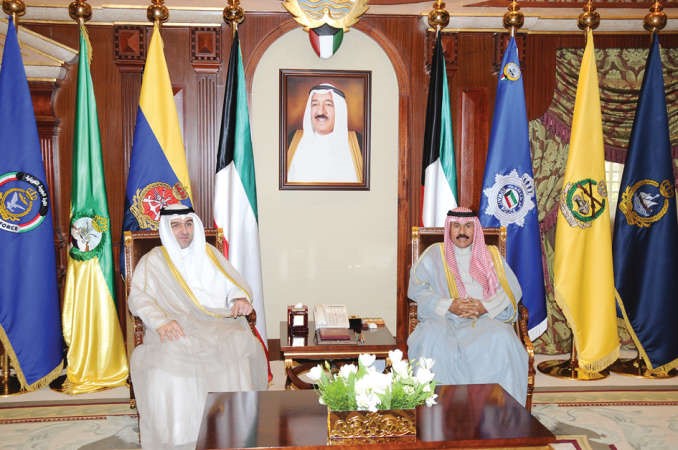  سمو ولي العهد الشيخ نواف الاحمد مستقبلا ياسر ابل ﻿