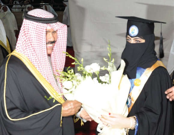 باقة ورد لسمو ولي العهد الشيخ نواف الاحمد