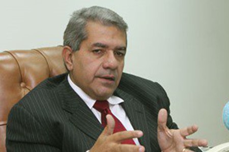 عمرو الجارحى