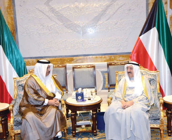 صاحب السمو الامير لدى استقباله سمو رئيس الوزراء الشيخ جابر المبارك﻿