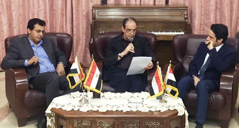 جانب من ندوة المكتب الثقافي المصري عن الراحل دفؤاد زكريا