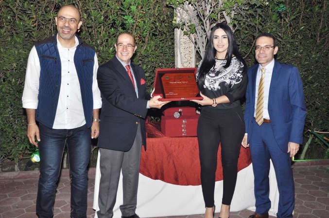تكريم الزميلة الجريدة