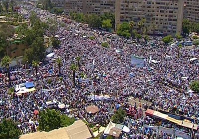 دفاع متهم بـ «فض اعتصام رابعة» يثبت تنازل موكله عن الجنسية المصرية