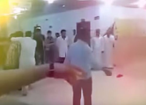 فيديو: معركة في مستشفى بين عائلتي الأب والأم بعد خلاف على اسم المولود