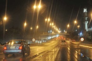 من امطار مساء امس﻿