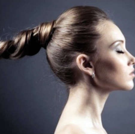 خلطات طبيعية منزلية لزيادة كثافة الشعر