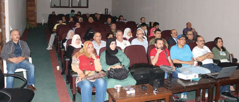 جانب من الحضور في المدرسة القبلية﻿
