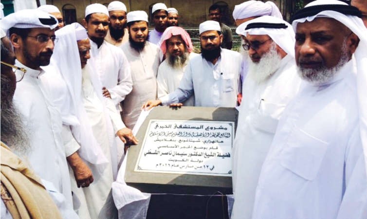 وضع حجر الاساس للمستشفى﻿