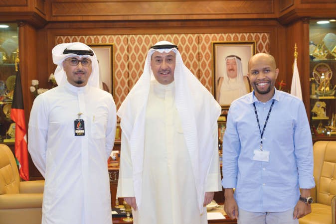 الشيخ فيصل الحمود وم ثامر النفيسي وم جاسم عبدالسلام ﻿