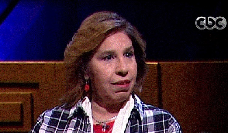 بالفيديو.. فنانة مصرية تروي تفاصيل عودتها من الموت: كنت بطير وشايفة مصر من فوق !