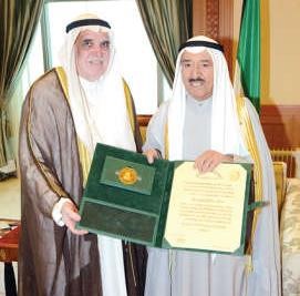 صاحب السمو الامير الشيخ صباح الاحمد ودعبدالله الغنيم﻿
