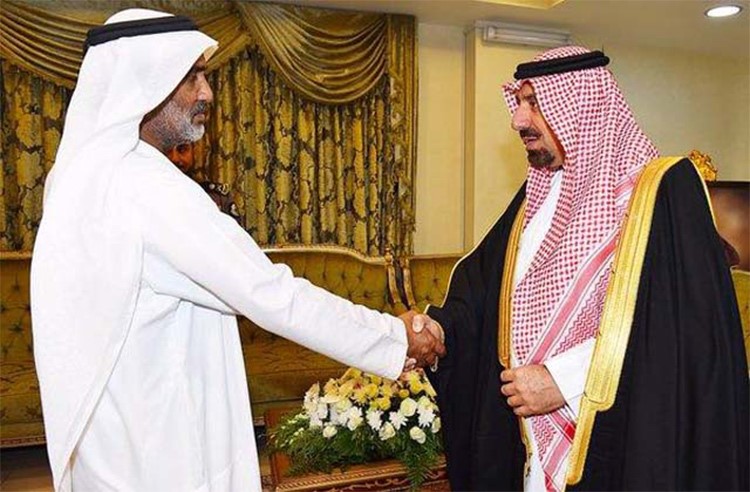 بالصور.. إماراتي يعفو عن قاتل أخيه قبل إعدامه بدقائق في السعودية