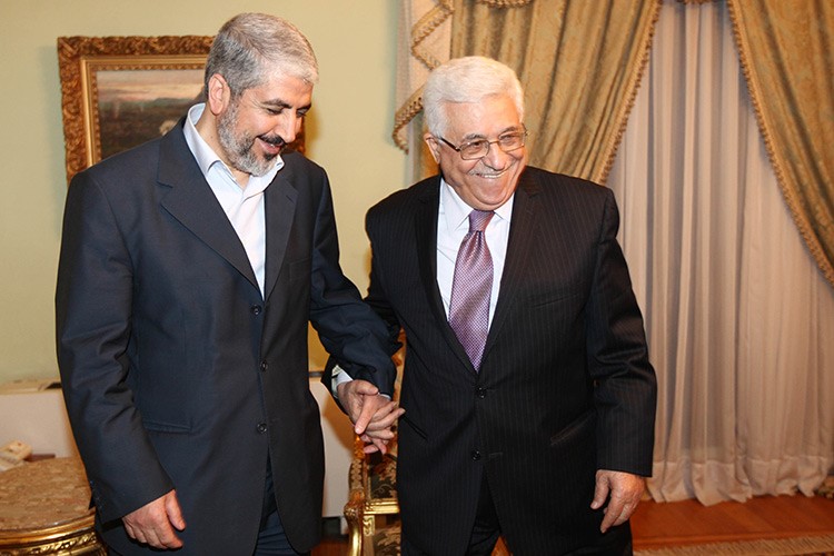 محمود عباس وخالد مشعل