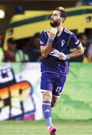 مهاجم الزمالك باسم مرسي يبدي غضبه من قرار استبداله امام الضبعة﻿