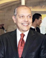 هشام عنبة﻿
