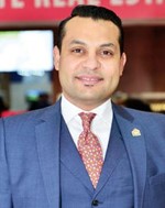 محمود عفيفي﻿