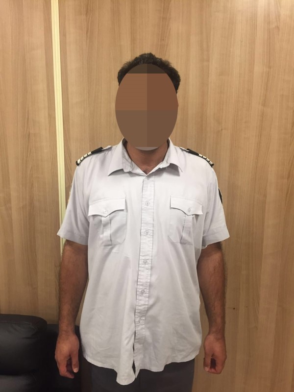توقيف «موظف منافذ» مكّن مصرياً مطلوباً من المغادرة