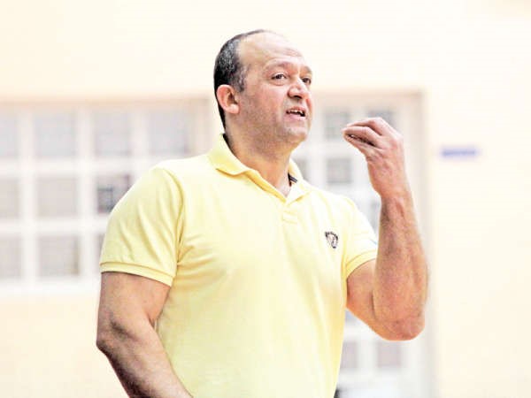 مدرب القرين محمد عبدالمعطي﻿