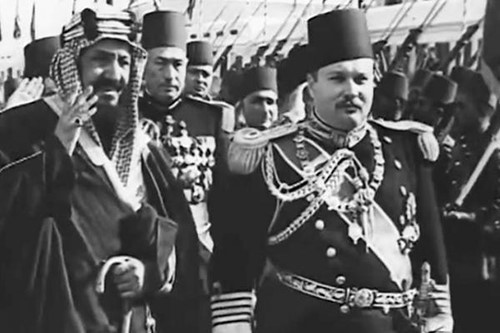 بالفيديو والصور.. مشاهد نادرة لزيارة الملك عبدالعزيز آل سعود إلى مصر في عام 1946