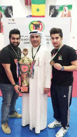 الابطال مع الكاس ﻿