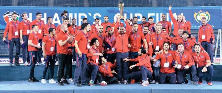 فريق نادي الكويت بطل كاس سمو الامير﻿