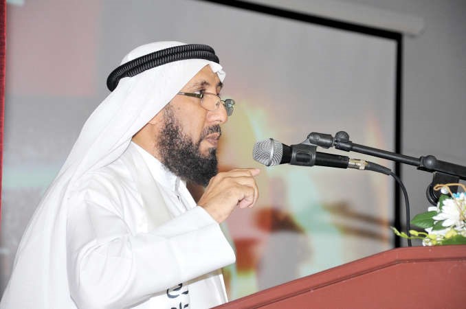 الموجه الفني خالد الخراز يلقي كلمته