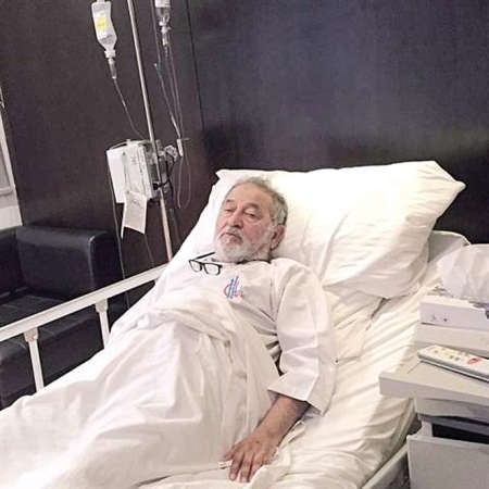 الفنان القدير عبدالله غلوم في فراش المرض﻿