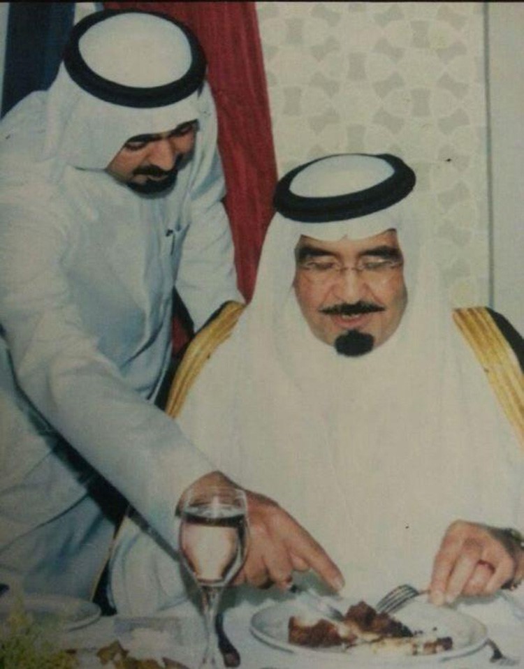 بالصور.. طباخ ملوك السعودية يروي تفاصيل 20 عاماً من طبخ الموائد الملكية.. وسر سمك "الناجل" 
