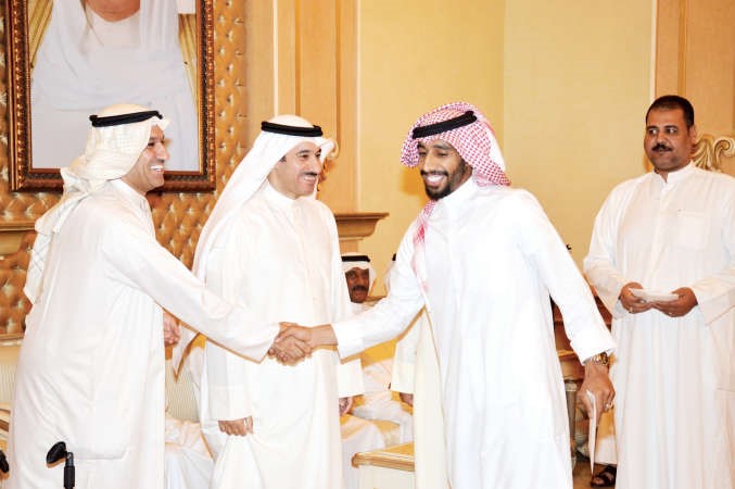 وتكريم النجم فهد العنزيبحضور محمد الشحومي﻿
