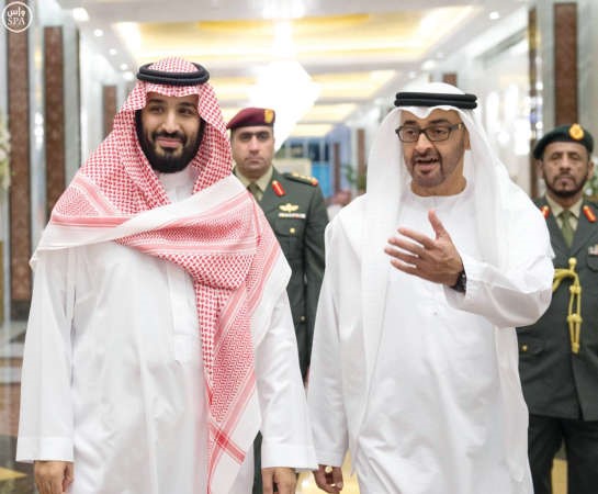 صاحب السمو الشيخ محمد بن زايد ال نهيان ولي عهد ابوظبي مستقبلا صاحب السمو الملكي الامير محمد بن سلمان ولي ولي العهد السعوديوام