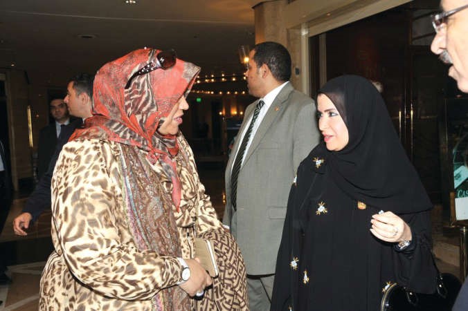 د امل القبيسي رئيسة المجلس الوطني الاتحادي دولة الامارات مع هناء السيد 