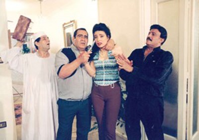 الراحل سيد زيان مع عبير صبري وسمير غانم في احد الافلام