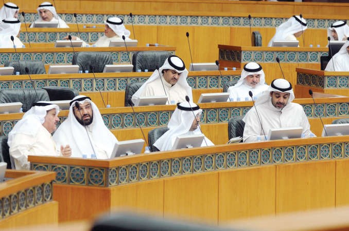 الشيخ محمد العبدالله وسيف العازمي ودعلي العمير وعيسى الكندري