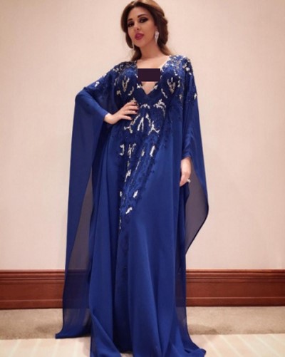 بالصور.. عباءة ميريام فارس الخليجية تشعل انستغرام