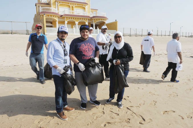 فريق العلاقات العامة ومشاركة فاعلة﻿