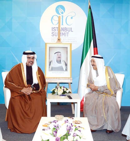 صاحب السمو لدى لقائه ولي عهد البحرين صاحب السمو الملكي الامير سلمان بن حمد ال خليفة ﻿