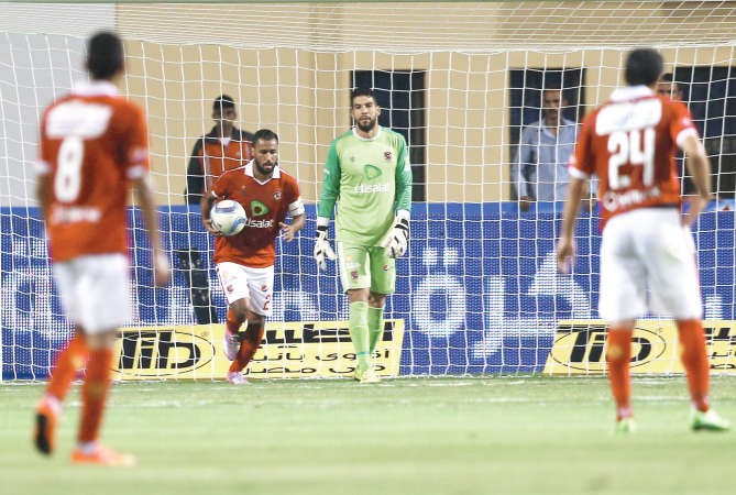 ادارة الكرة بالاهلي تؤجل مصير الفريق للموسم المقبل