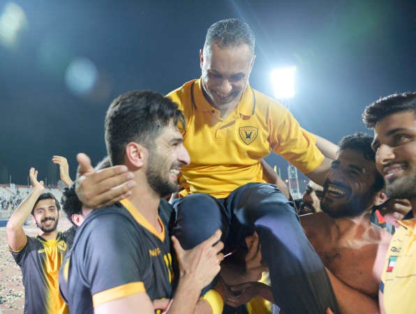 زعامة الدوري.. بهمة الرجال