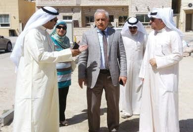 دبدر العيسى والنائب عبدالله العدواني خلال الجولة التفقدية ﻿